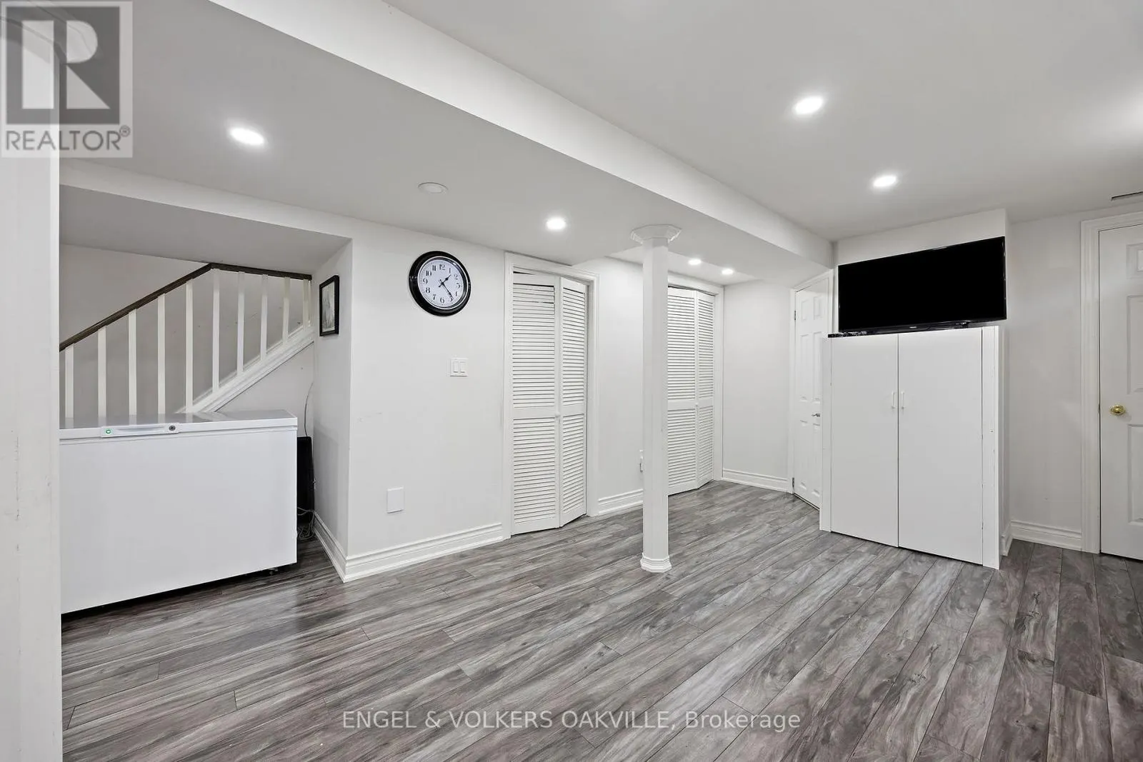 10 CRIEFF AVENUE