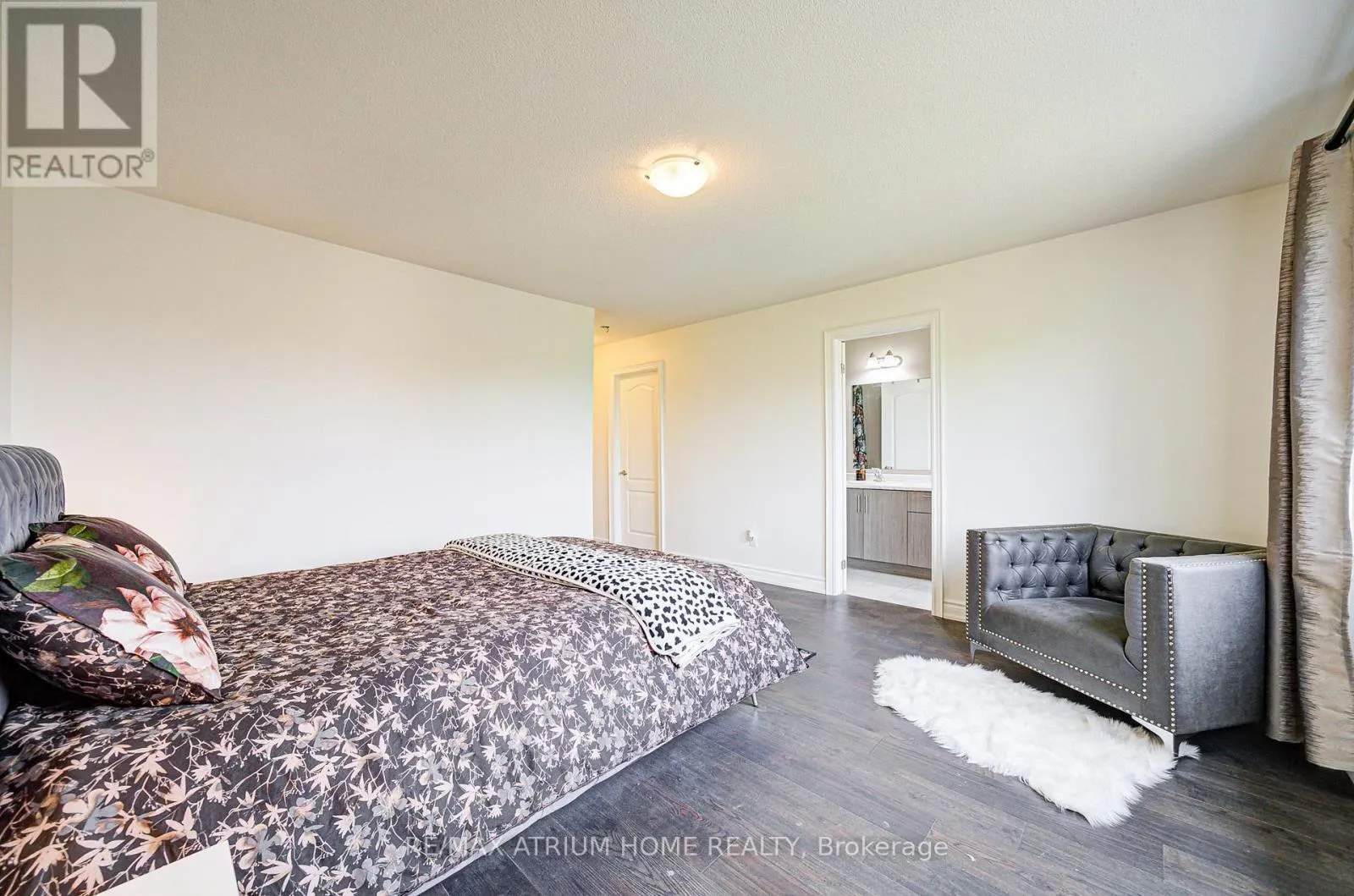 24 BRIARFIELD AVENUE