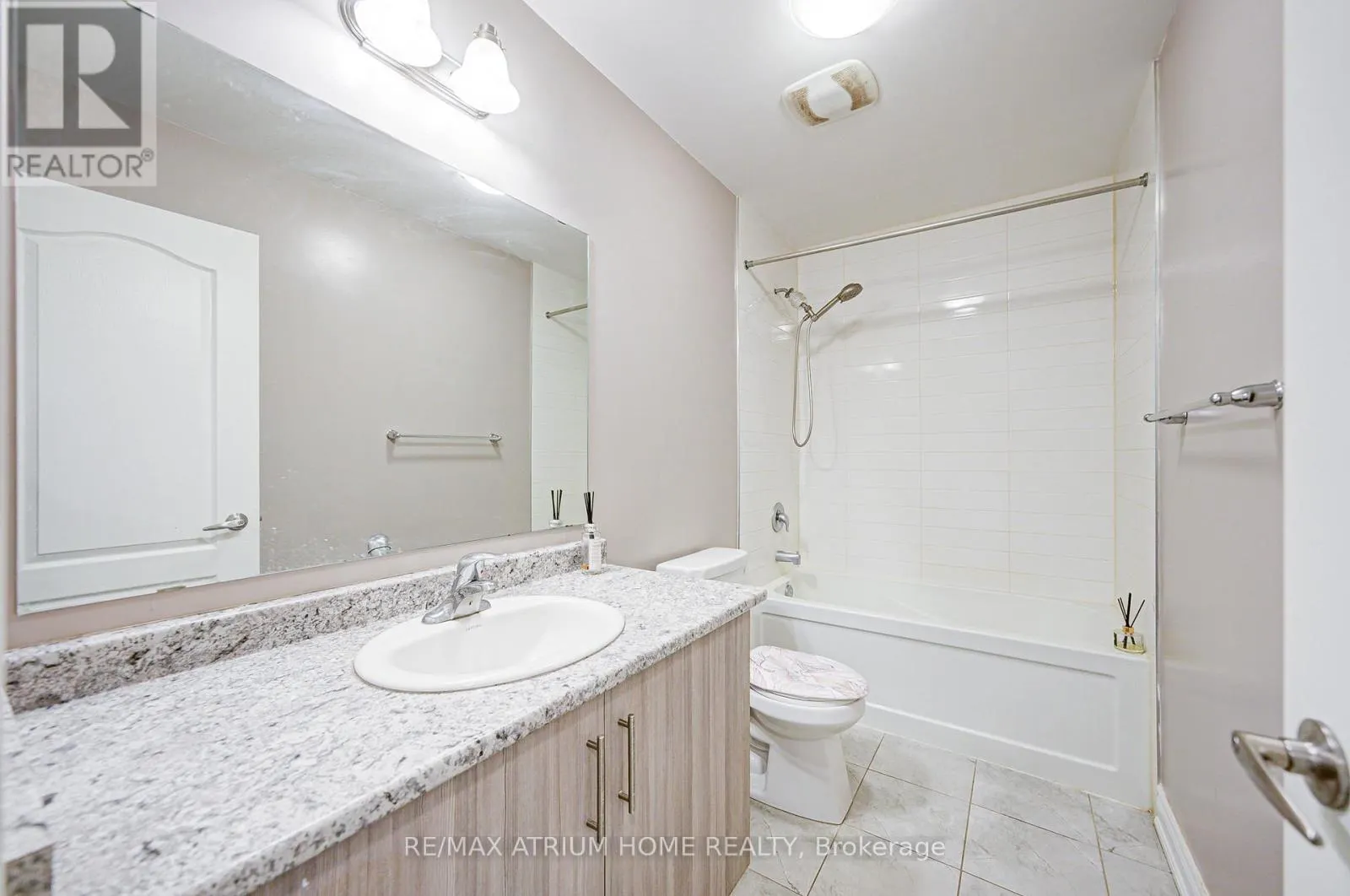 24 BRIARFIELD AVENUE