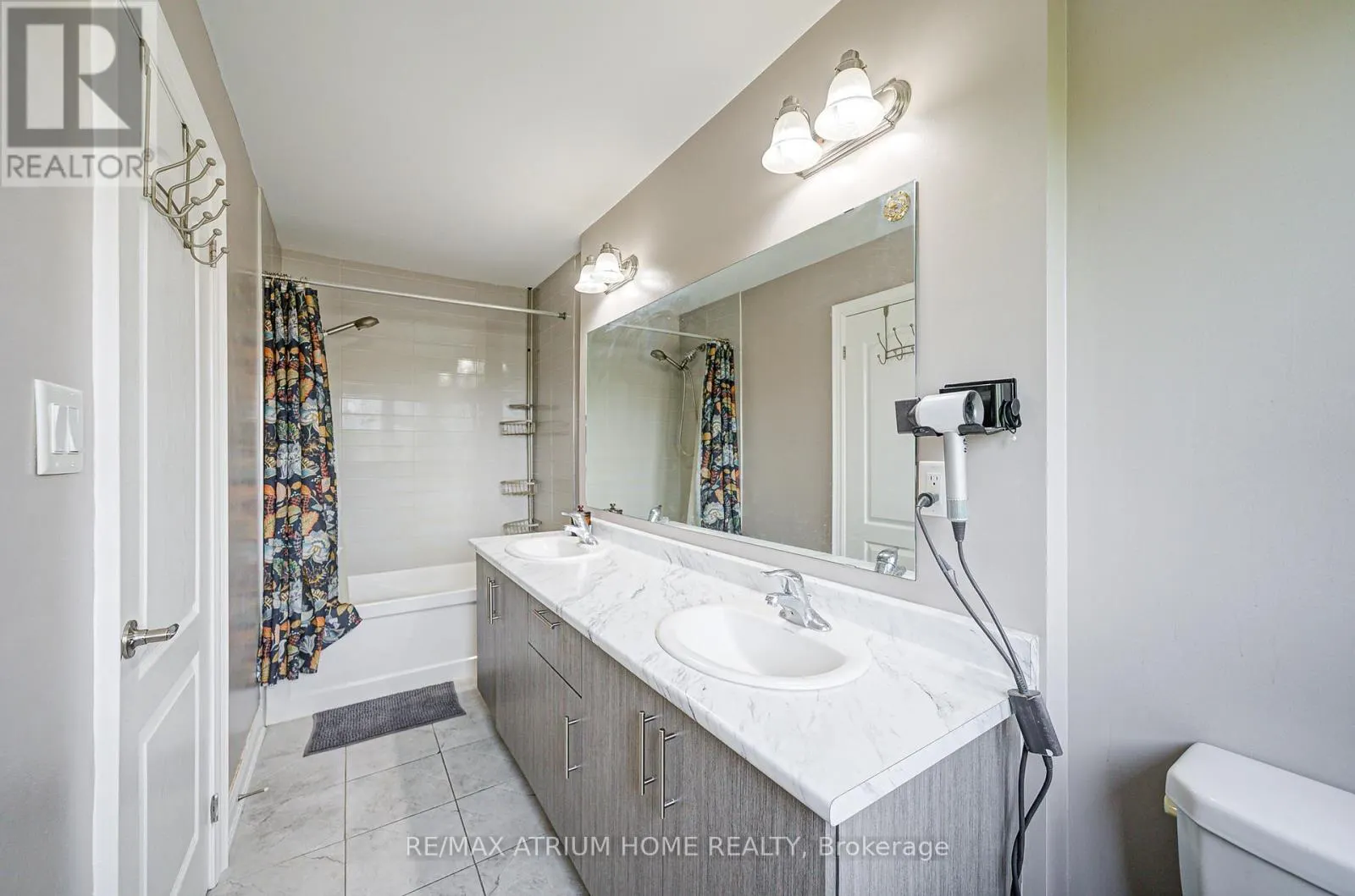 24 BRIARFIELD AVENUE