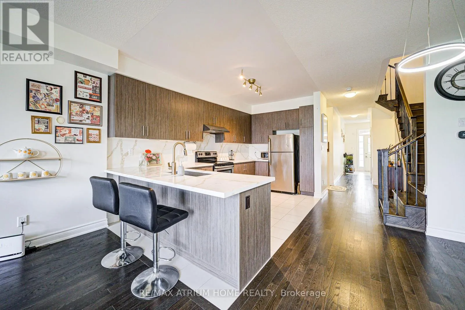 24 BRIARFIELD AVENUE