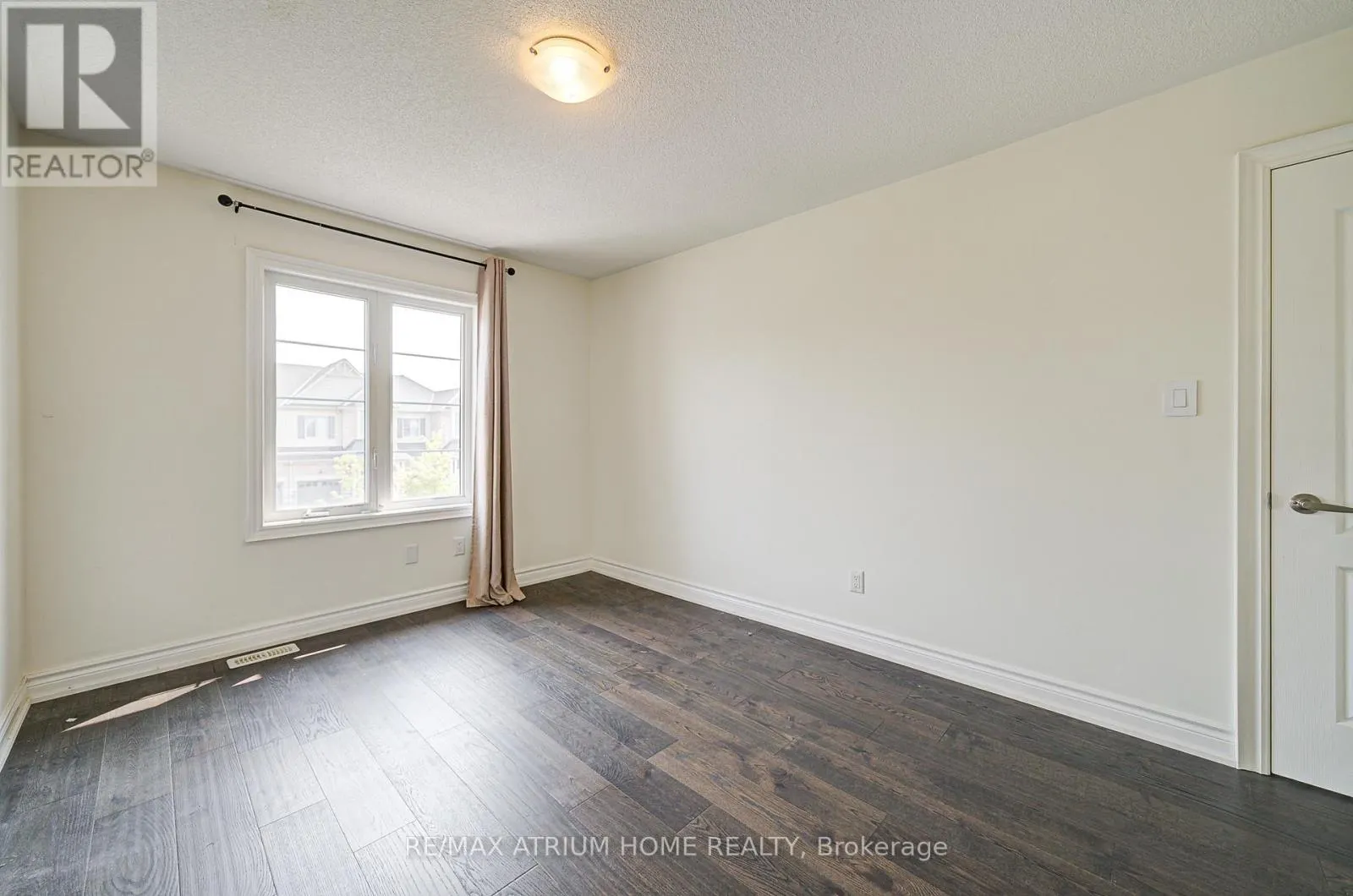 24 BRIARFIELD AVENUE