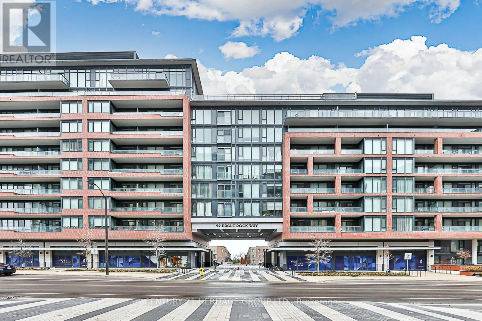 226 - 99 EAGLE ROCK WAY