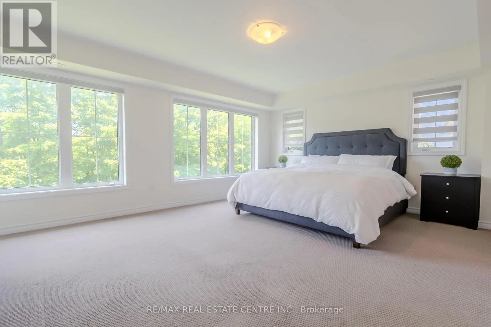 42 - 181 PARKTREE DRIVE