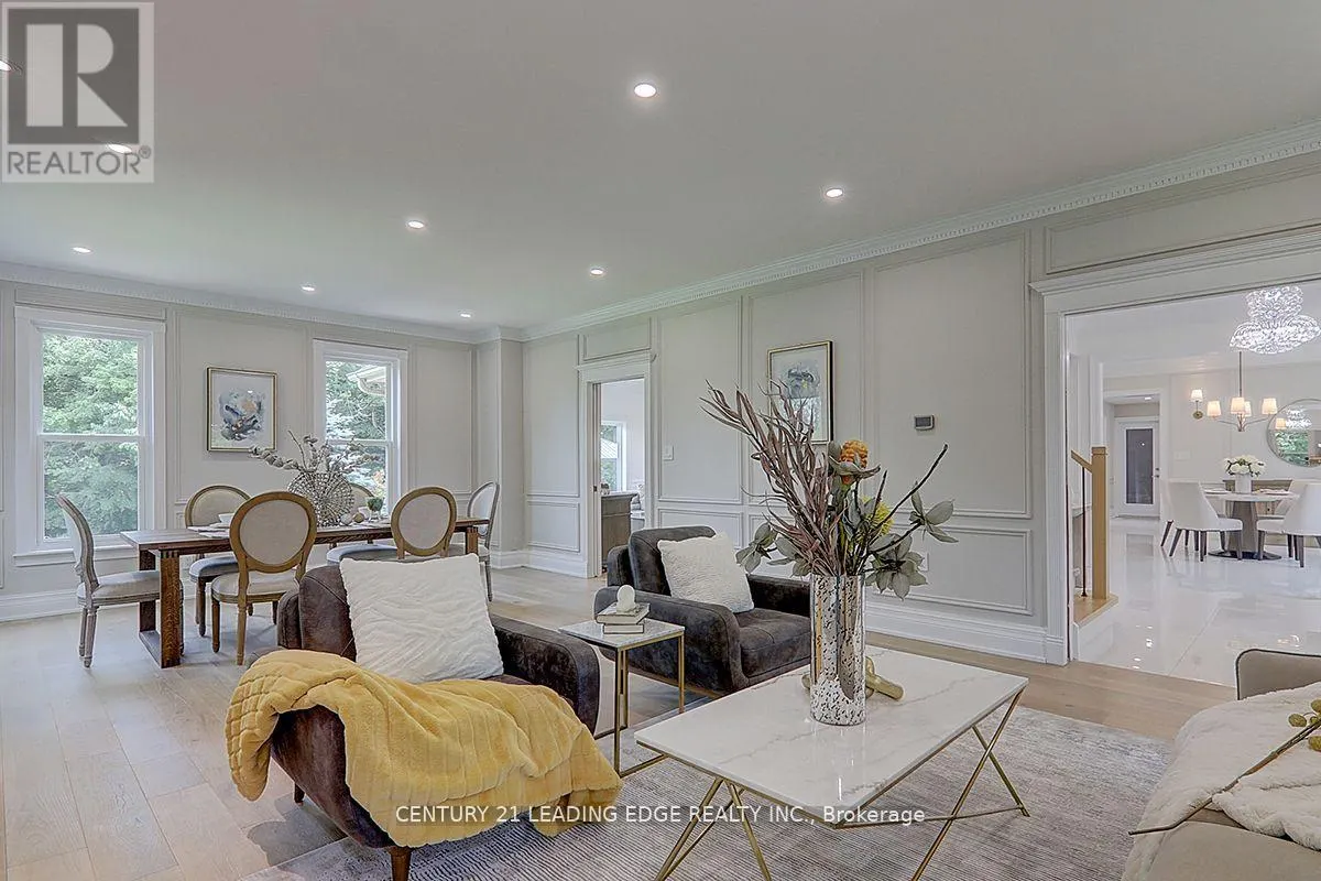 7 MAPLE VIEW LANE