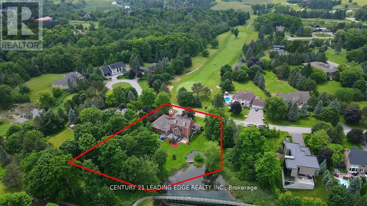 7 MAPLE VIEW LANE