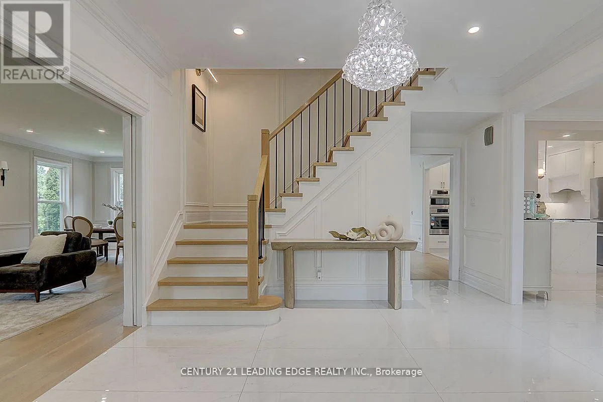 7 MAPLE VIEW LANE