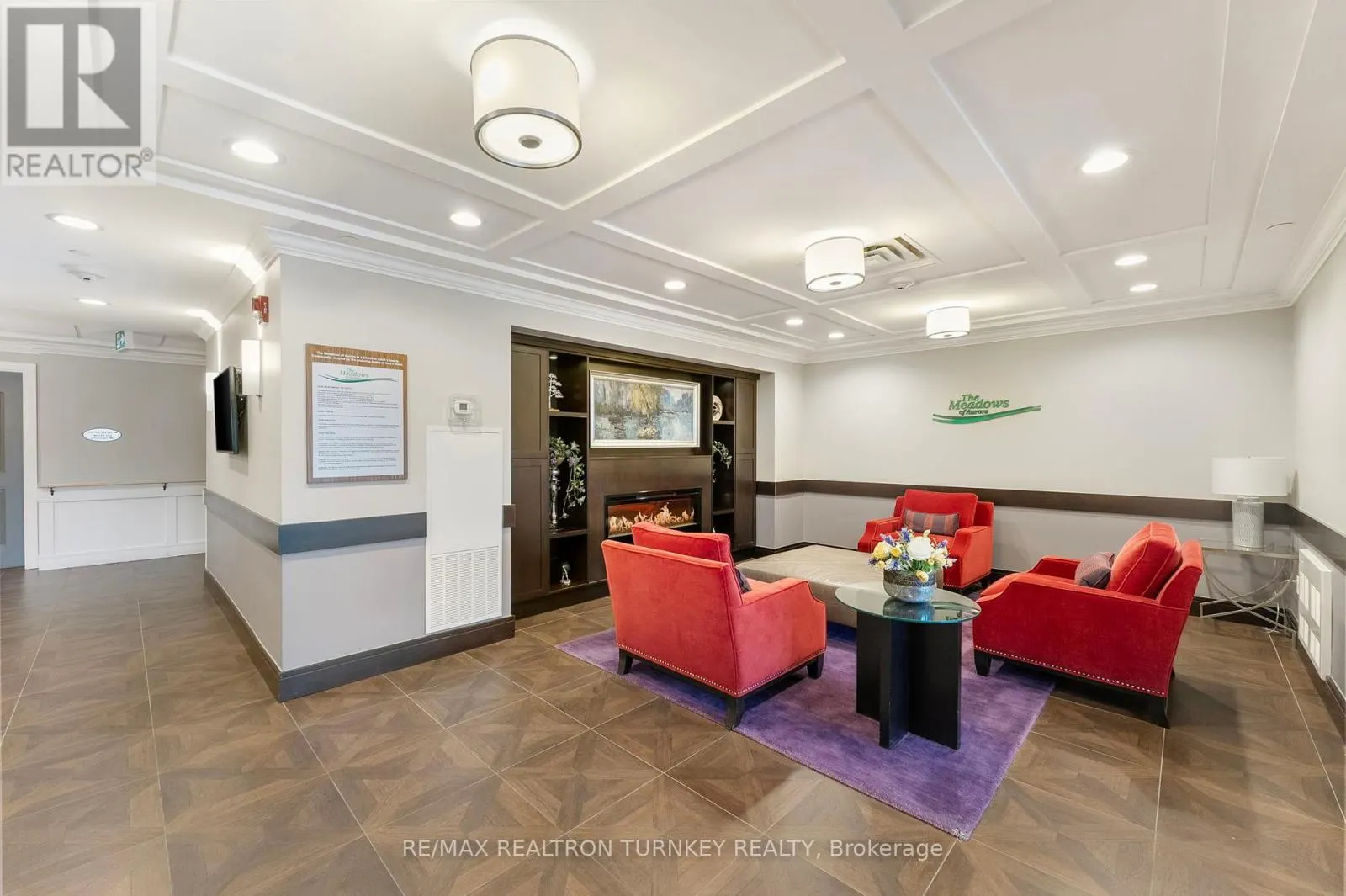 221 - 420 WILLIAM GRAHAM DRIVE