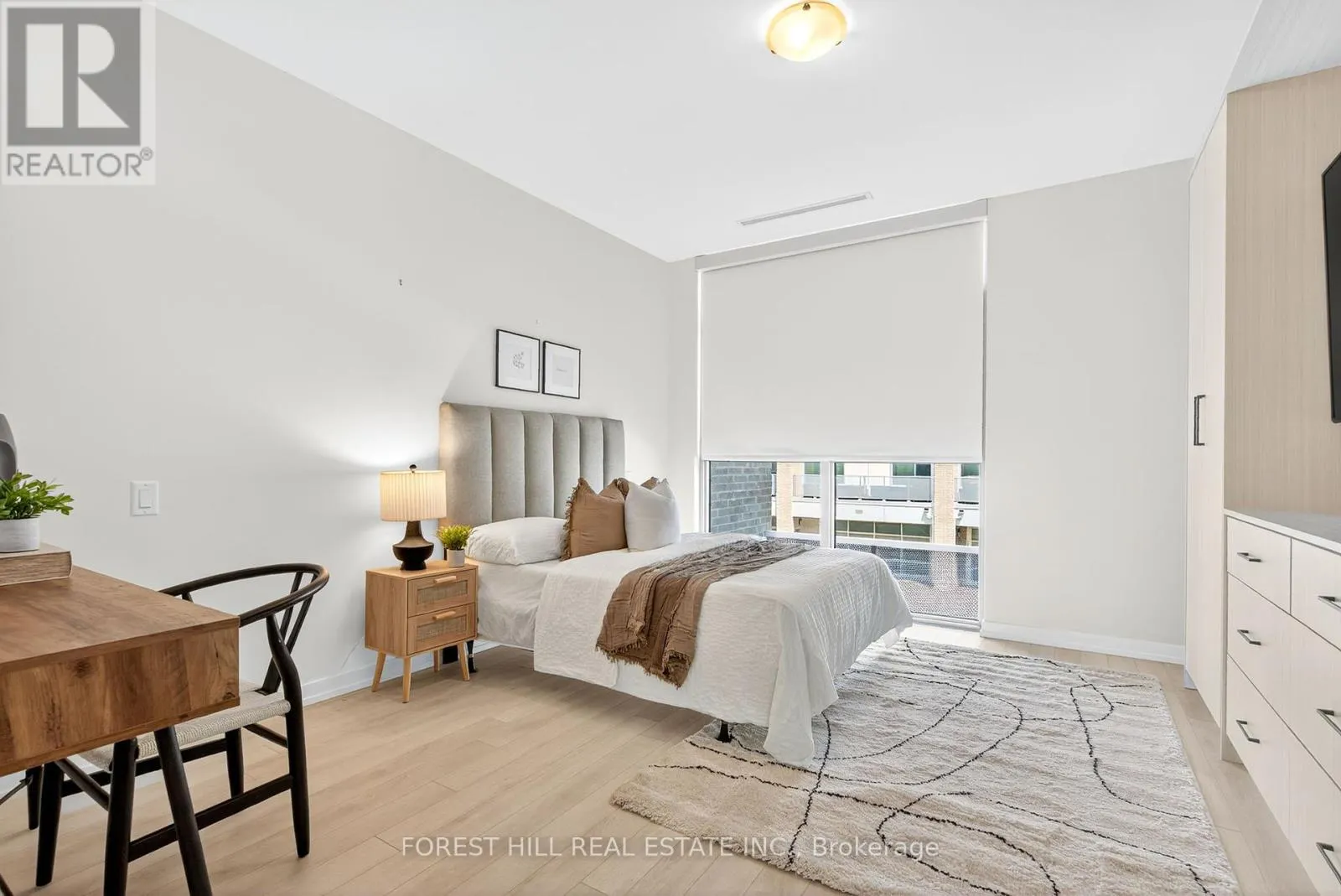 3756 FERRETTI COURT