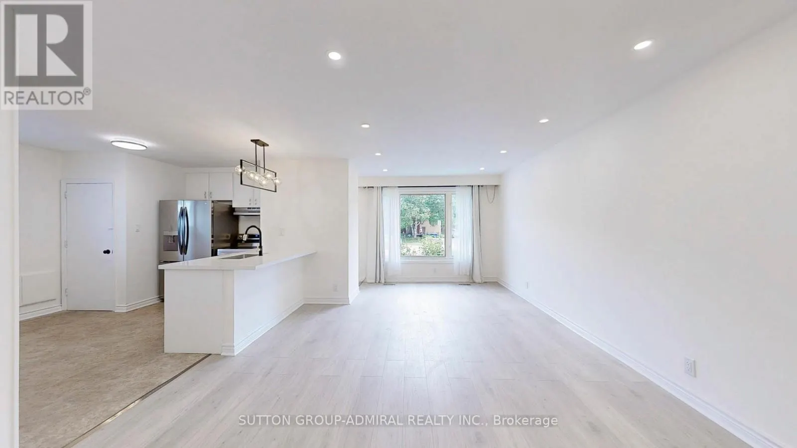 26 DAVIS ROAD
