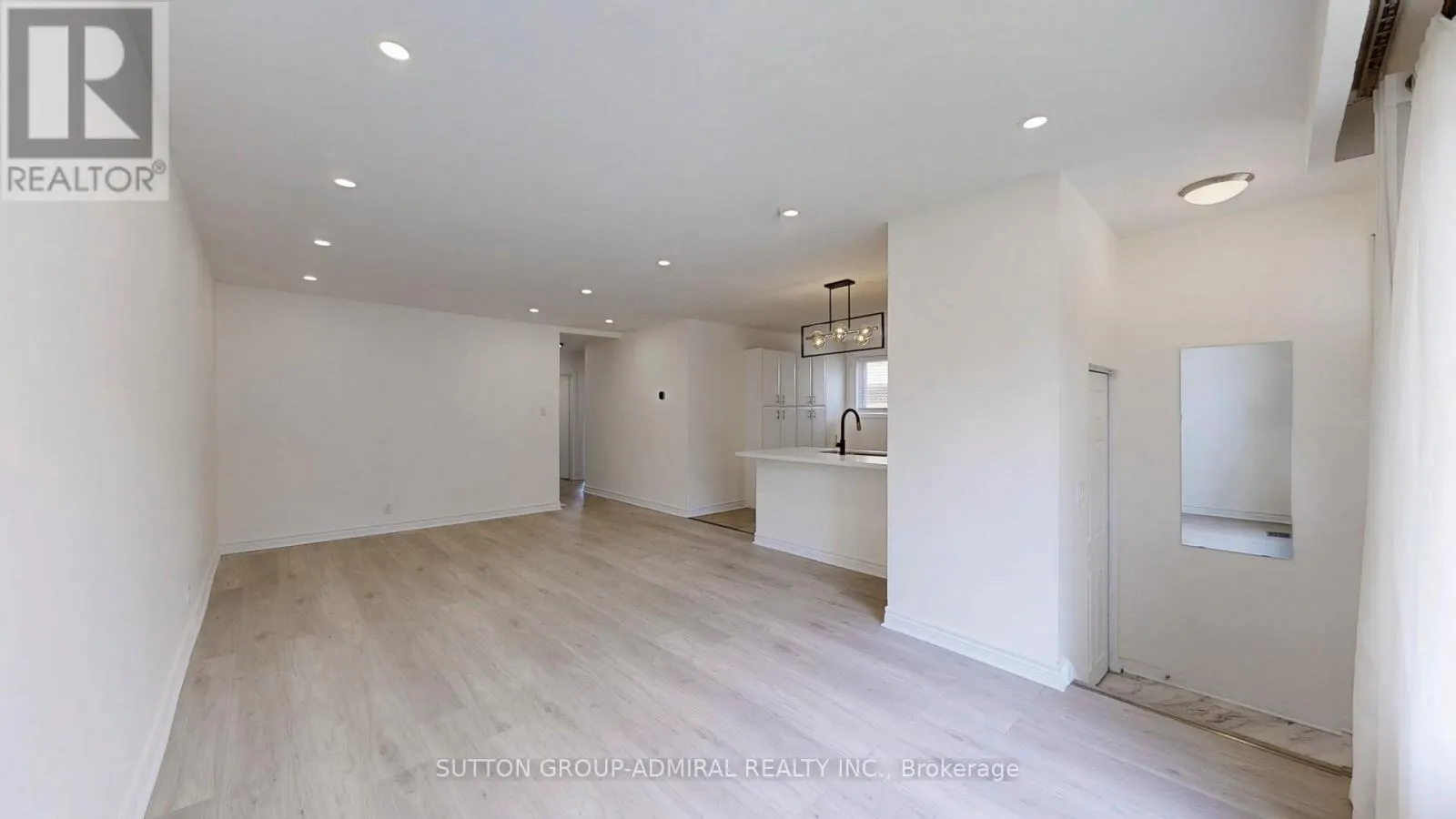 26 DAVIS ROAD