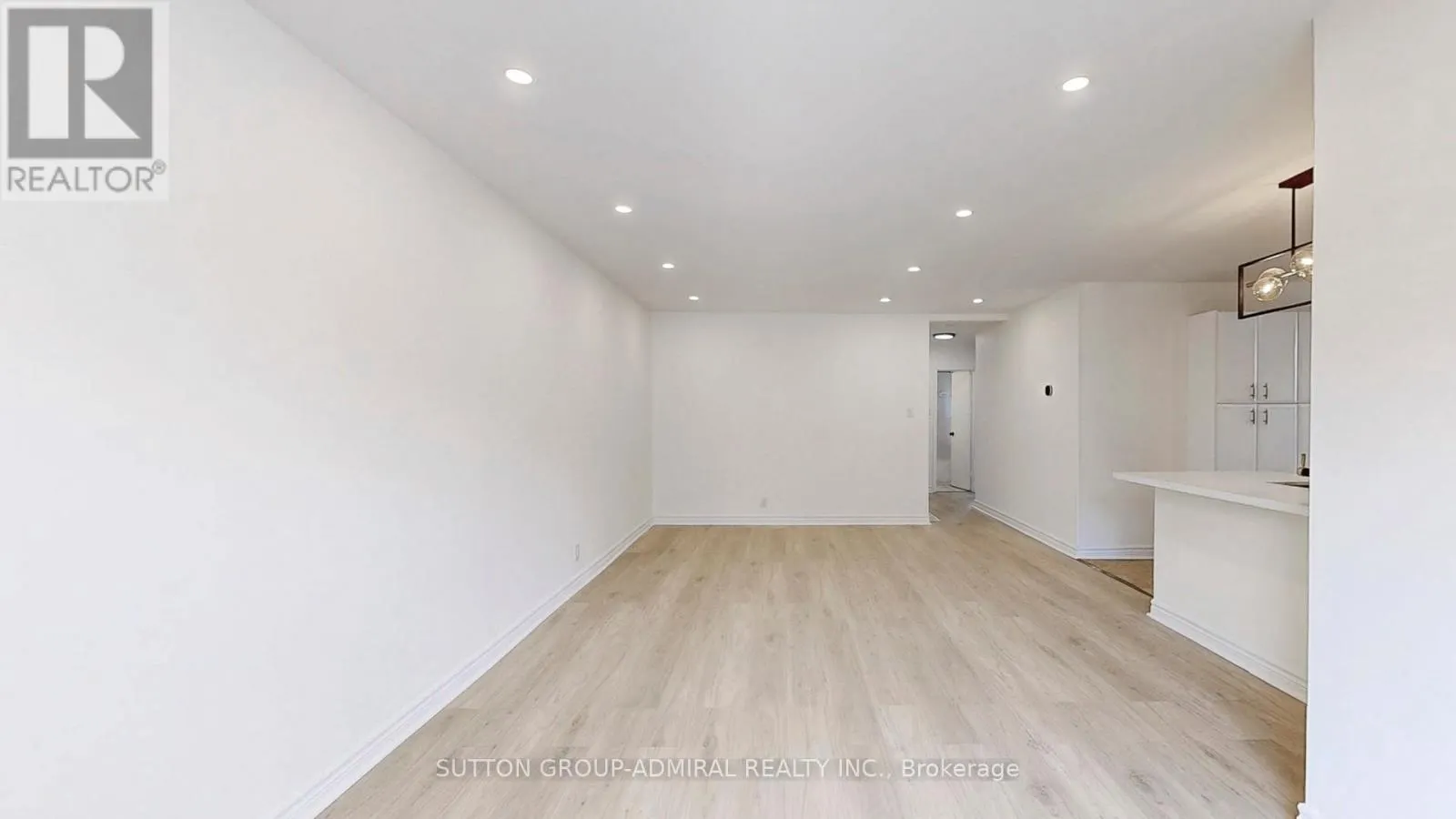 26 DAVIS ROAD
