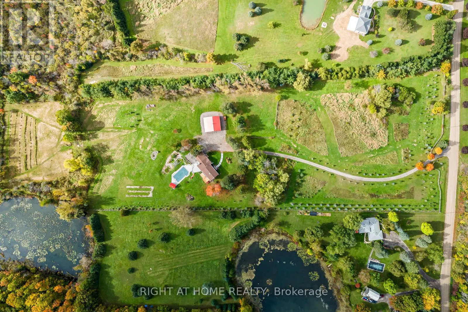 7975 18TH SIDE ROAD