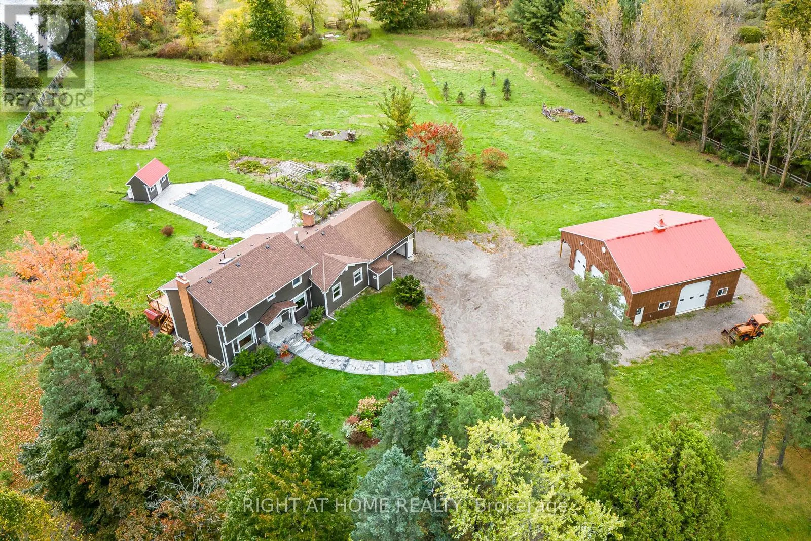 7975 18TH SIDE ROAD