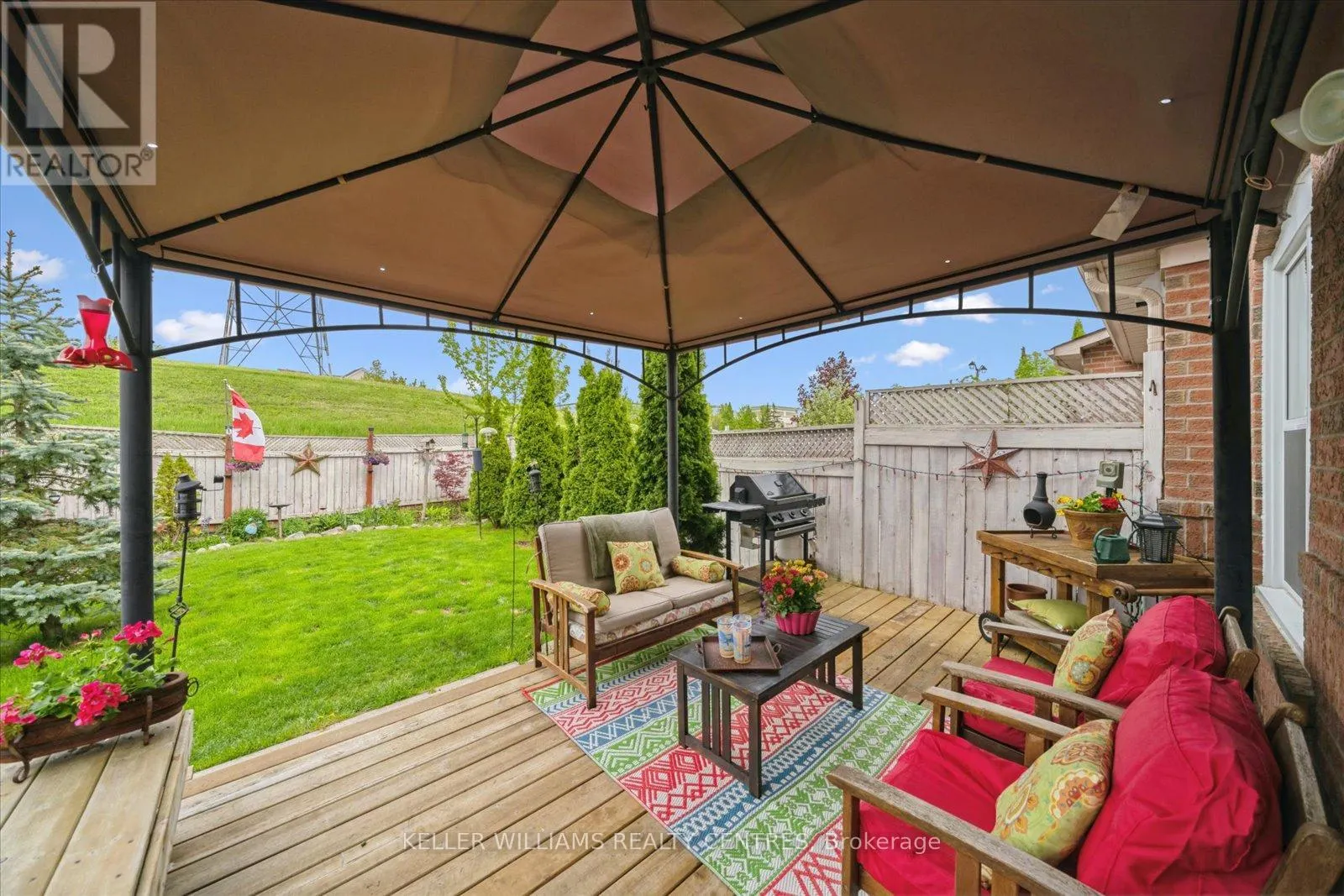 11 SNEDDEN AVENUE