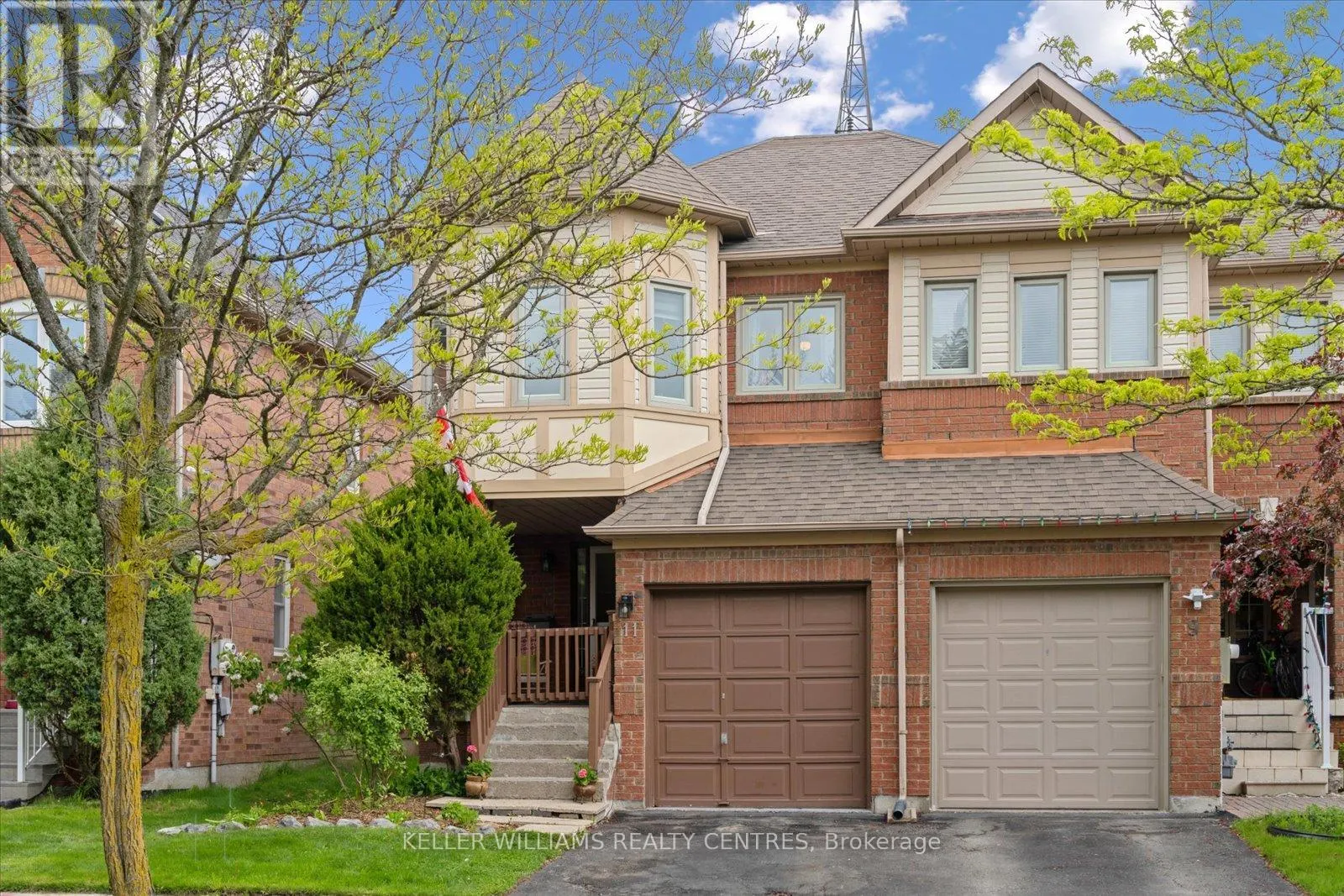 11 SNEDDEN AVENUE