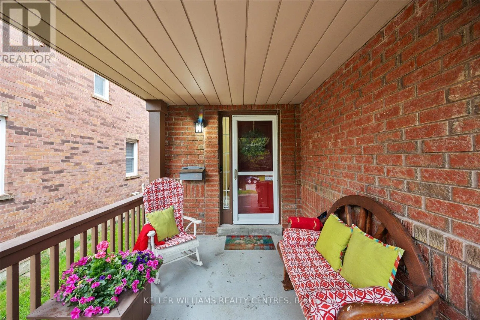 11 SNEDDEN AVENUE