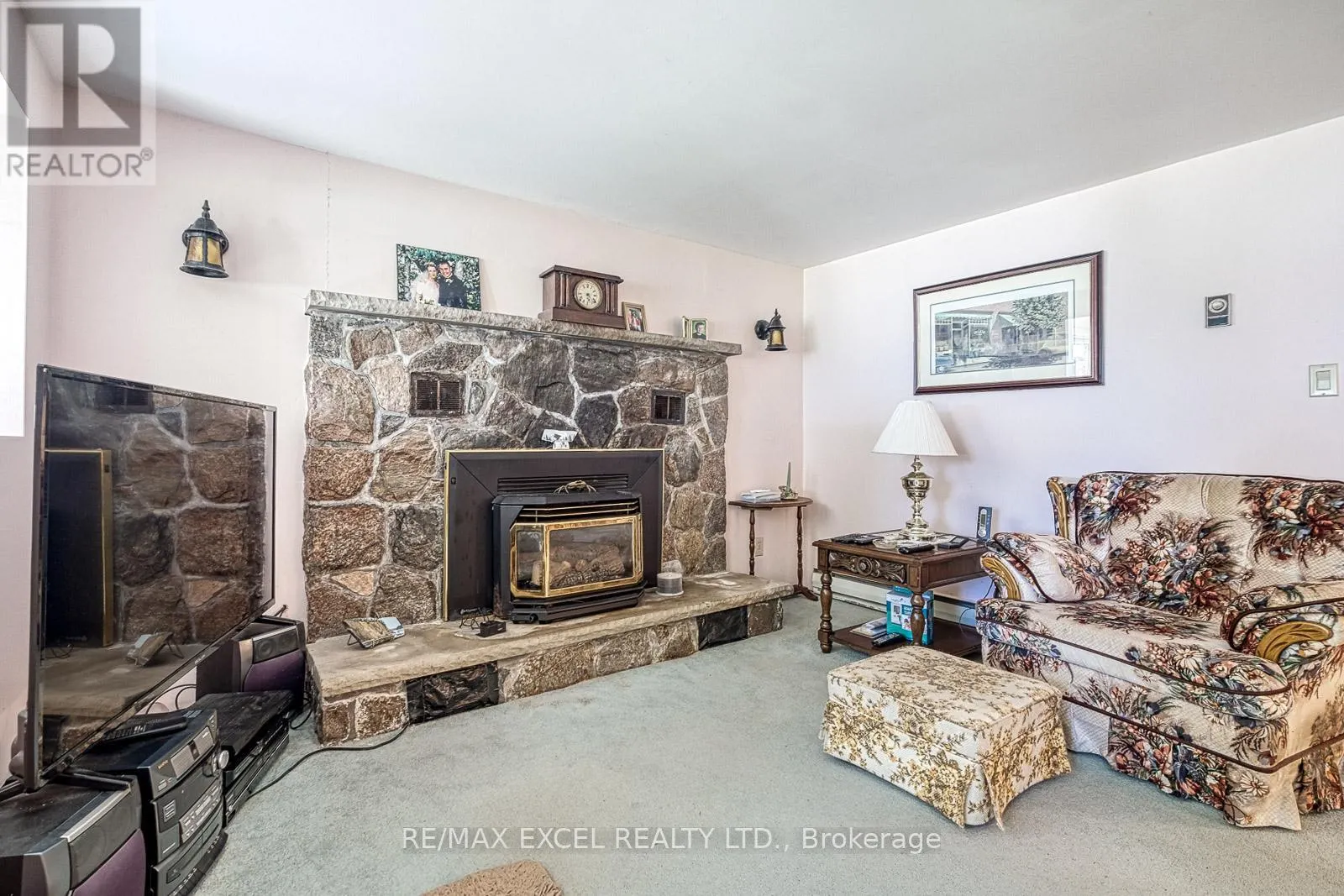 124 MOORE'S BEACH ROAD
