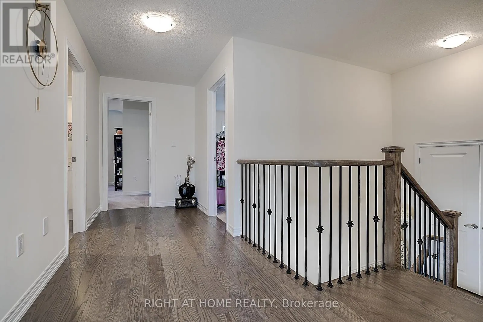 35 BOSTOCK DRIVE