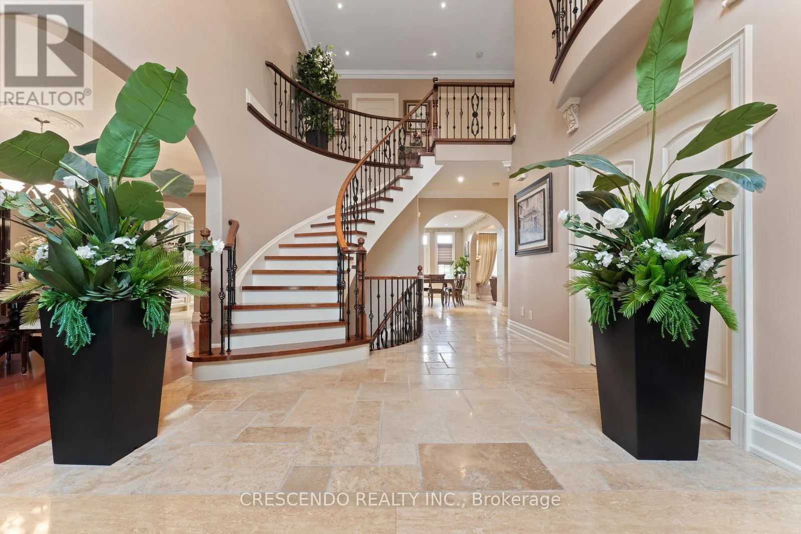 2 PRINCE ADAM COURT