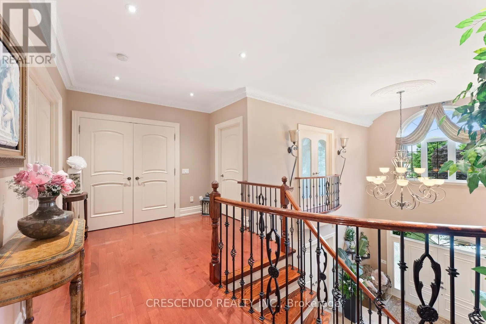 2 PRINCE ADAM COURT