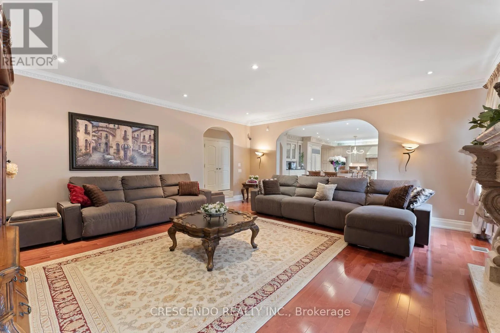 2 PRINCE ADAM COURT