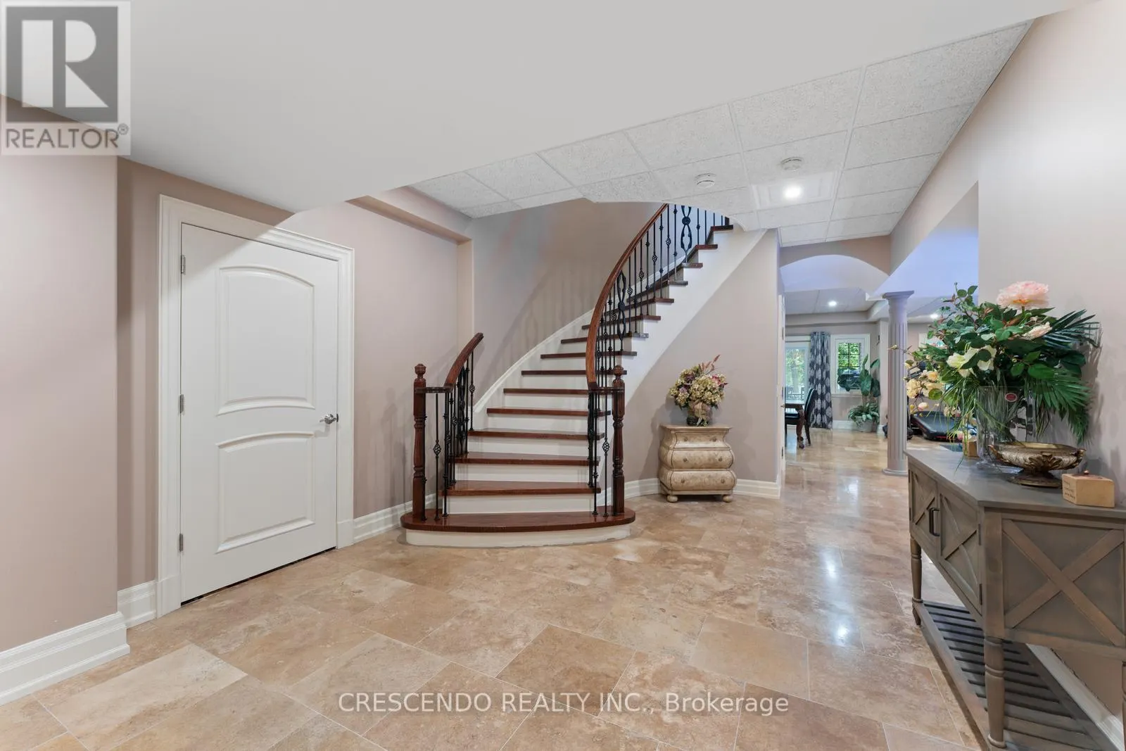 2 PRINCE ADAM COURT