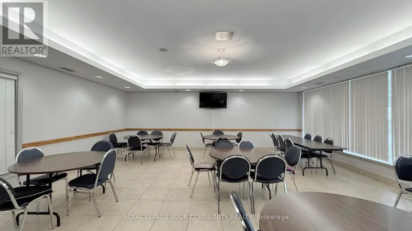 114 - 2502 RUTHERFORD ROAD