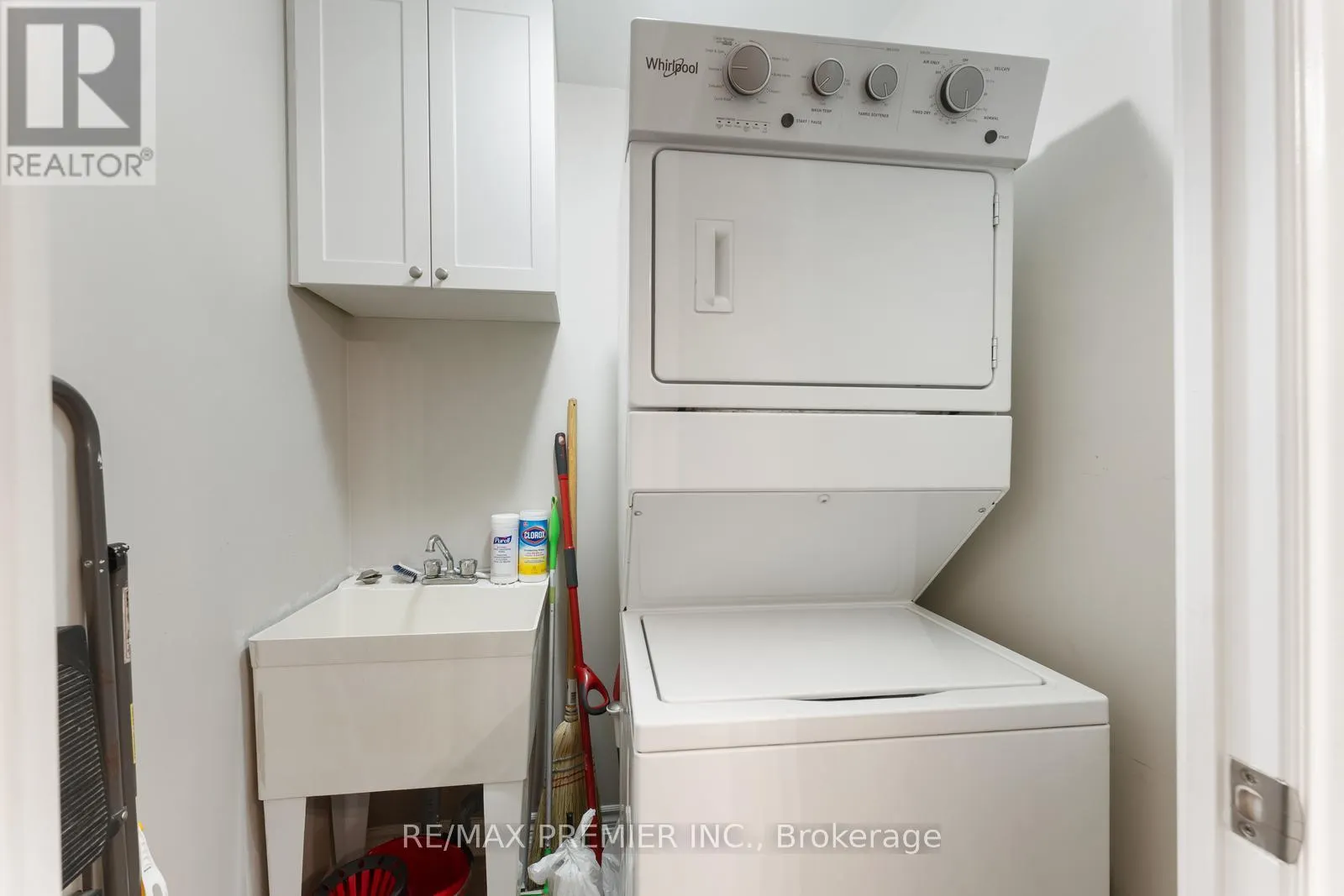 209 - 9235 JANE STREET