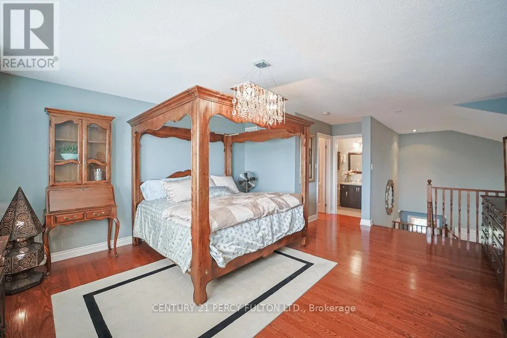 159 RIDGE WAY