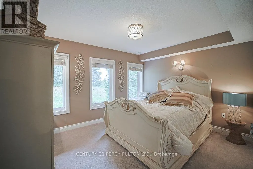 159 RIDGE WAY