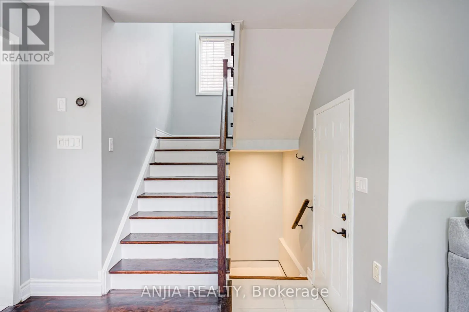 10 IDA JANE GROVE
