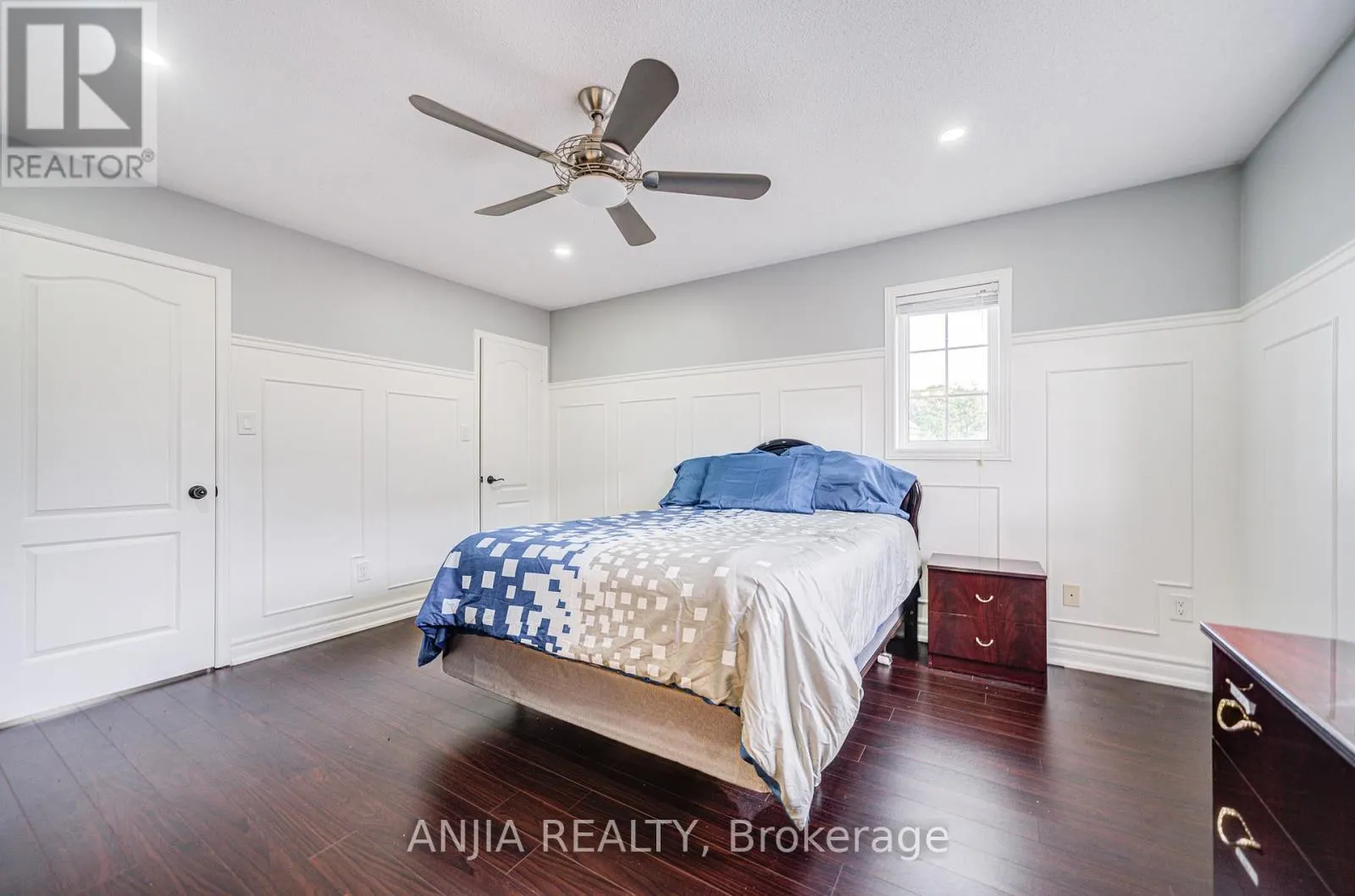 10 IDA JANE GROVE