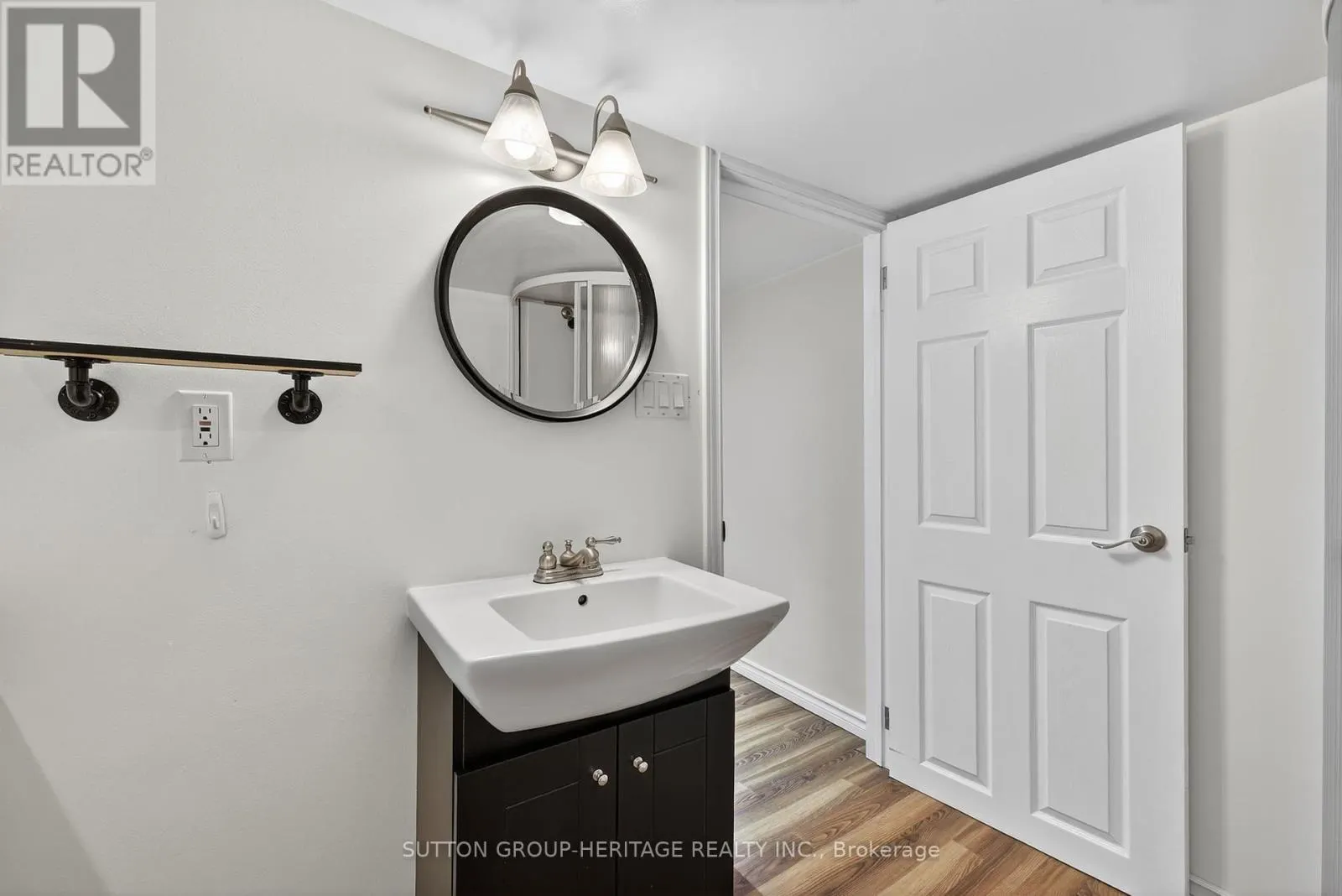 22665 LAKERIDGE ROAD