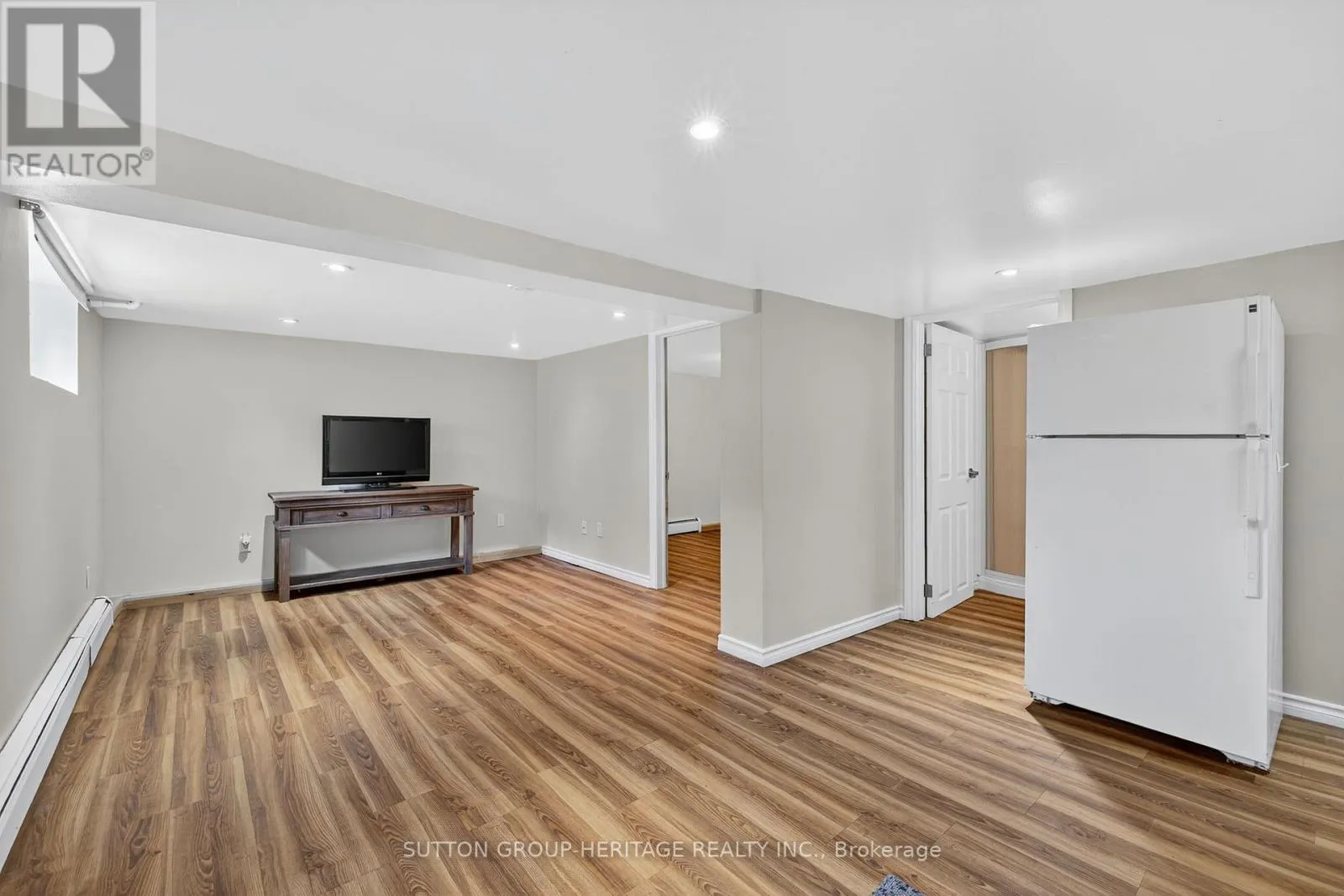 22665 LAKERIDGE ROAD