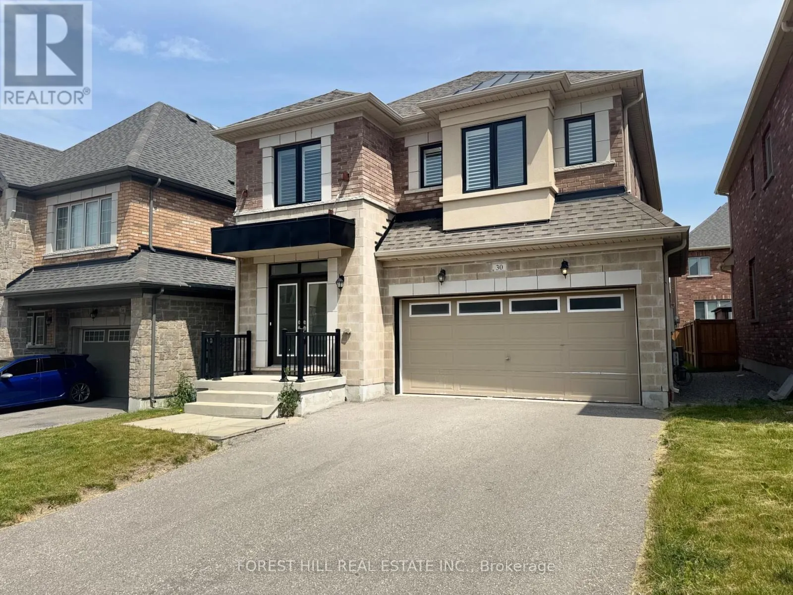 30 WILLIAM LUCK AVENUE