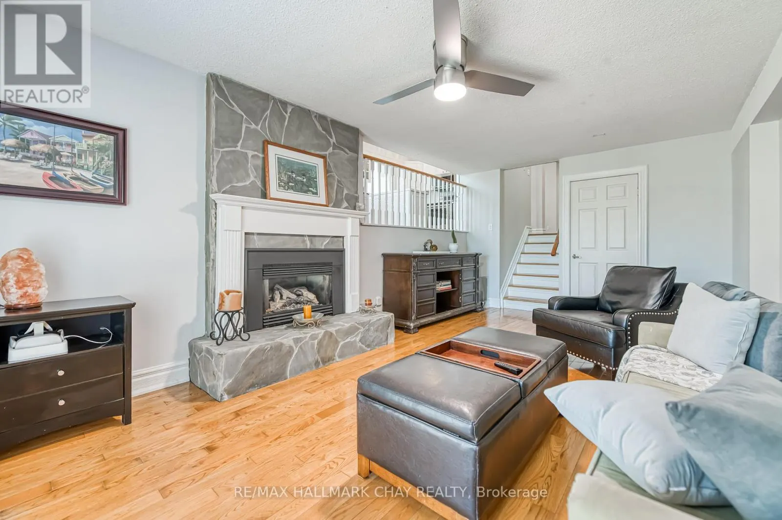 303 JOHN BOWSER CRESCENT
