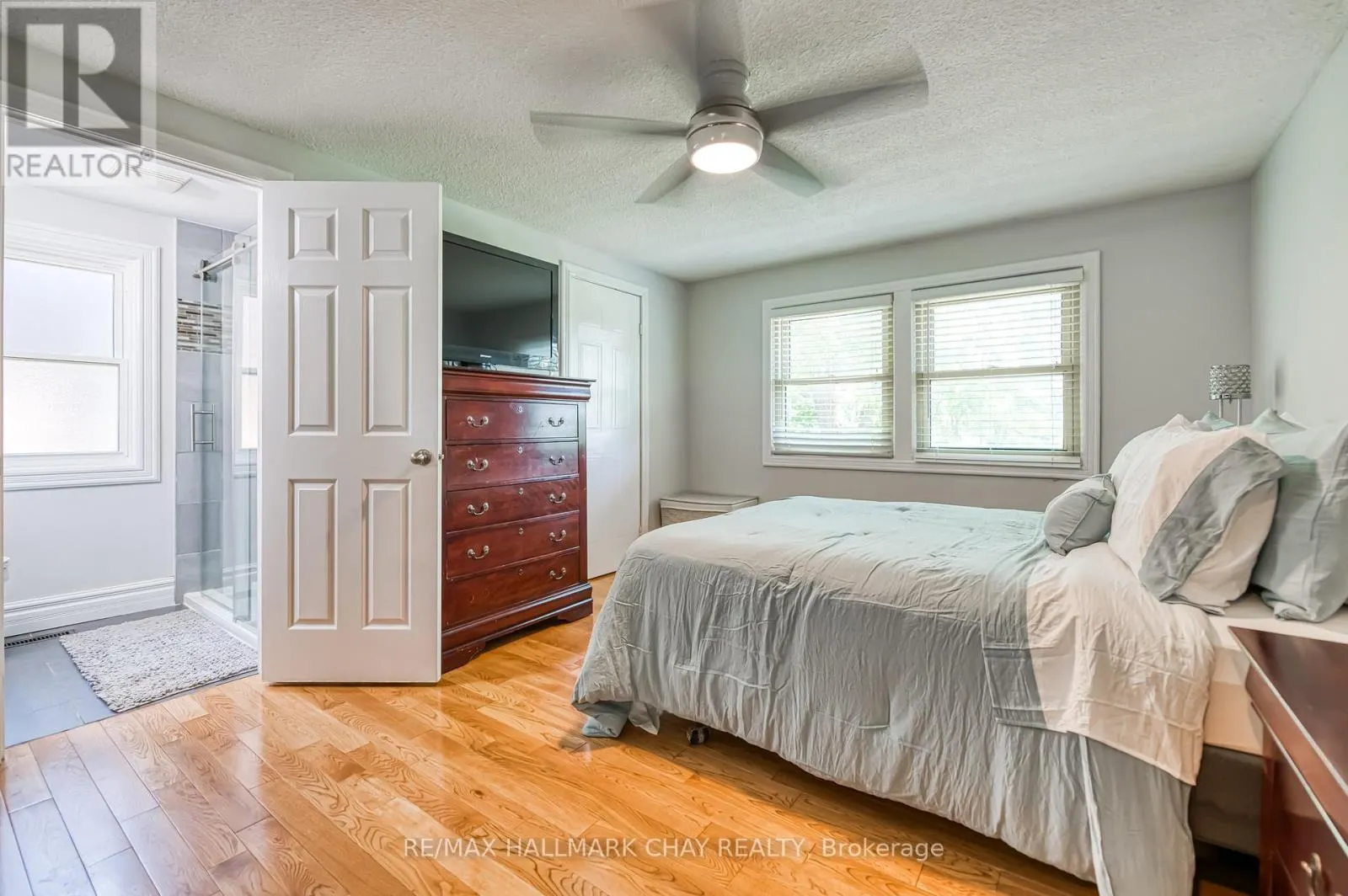 303 JOHN BOWSER CRESCENT