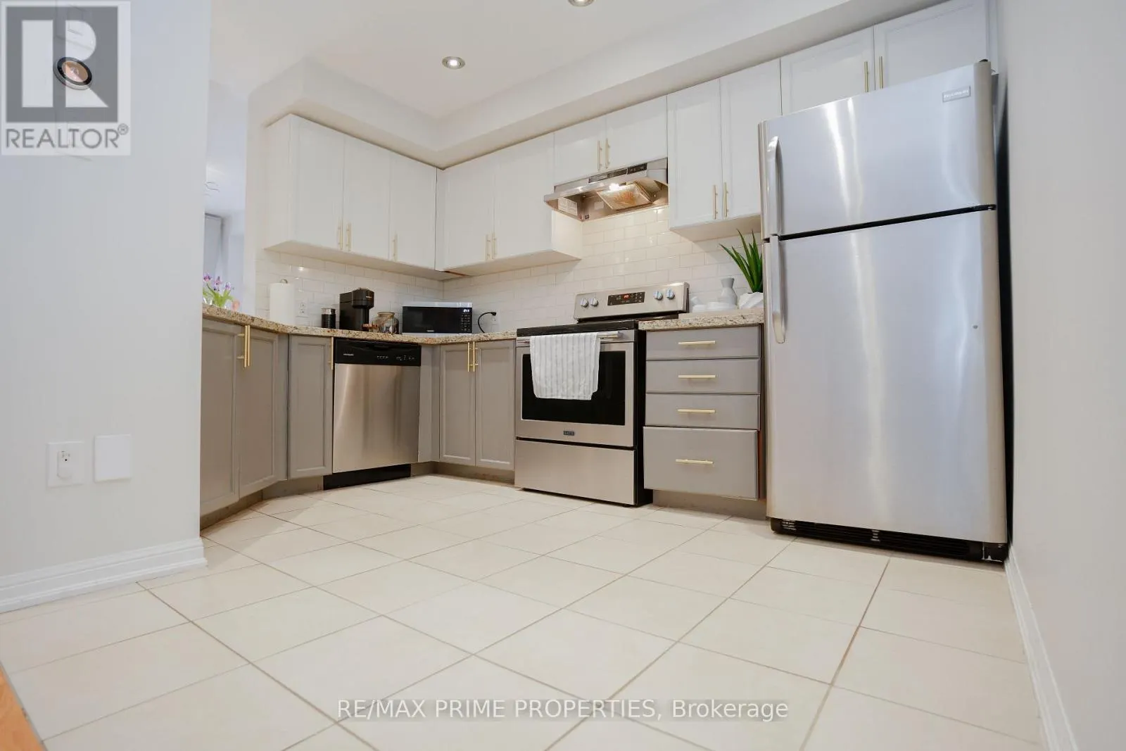 47 EDWIN PEARSON STREET