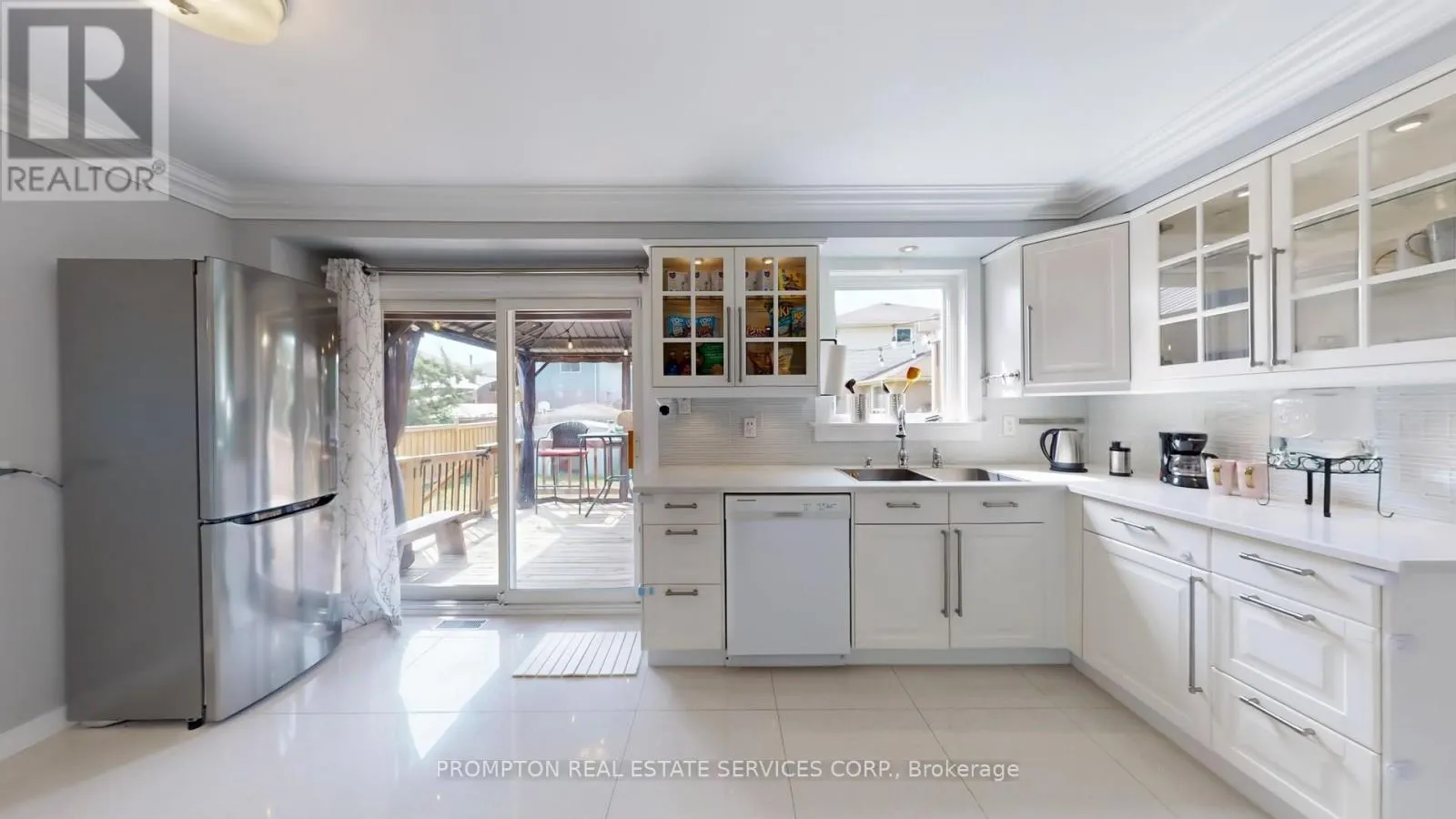 89 RIVERGLEN DRIVE