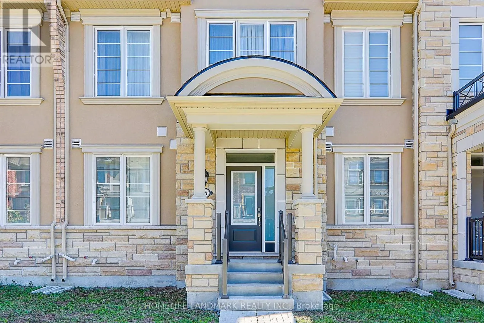 55 CASELY AVENUE