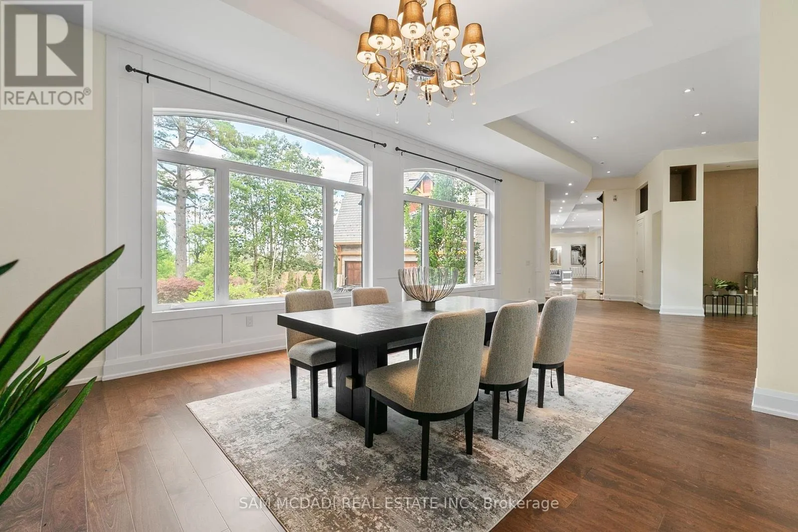 15 GLENVIEW HEIGHTS LANE