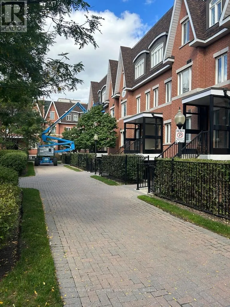 220 - 308 JOHN STREET