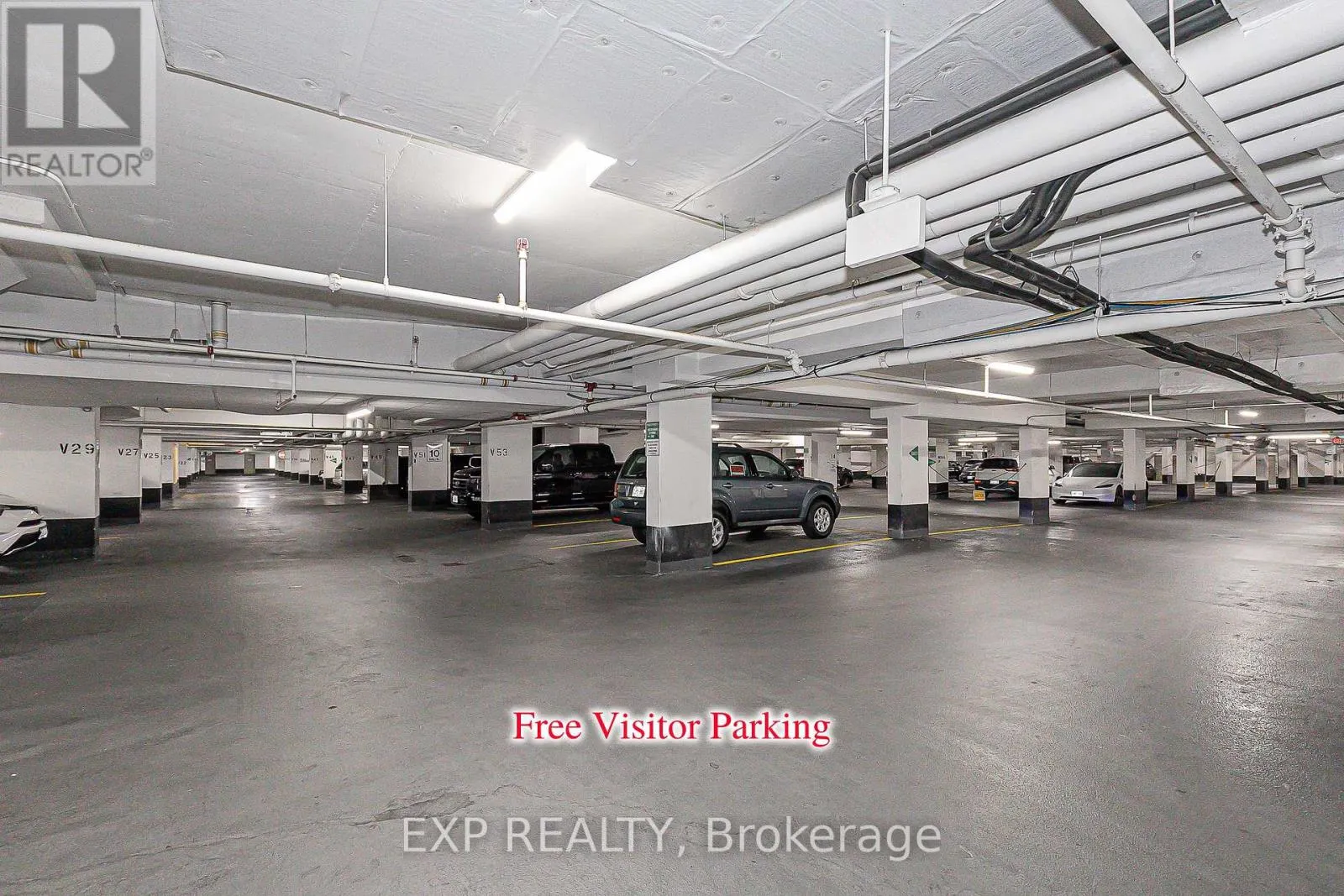 1005 - 9608 YONGE STREET