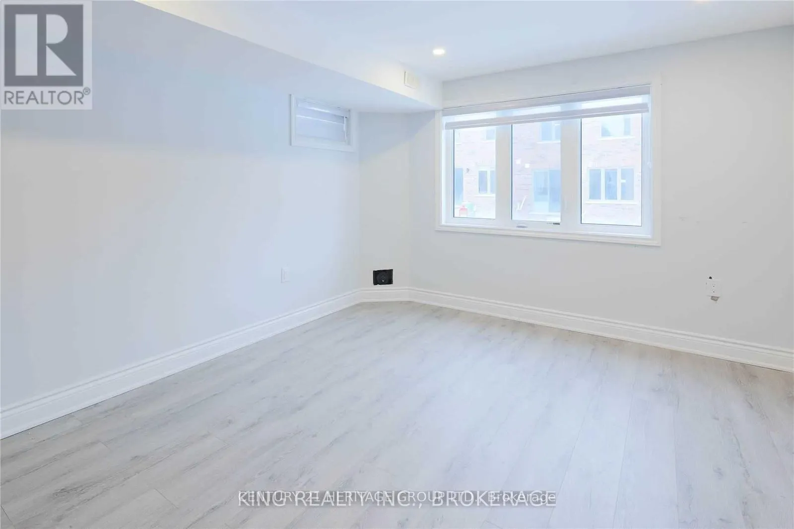 BSMNT - 104 FOREST EDGE CRESCENT
