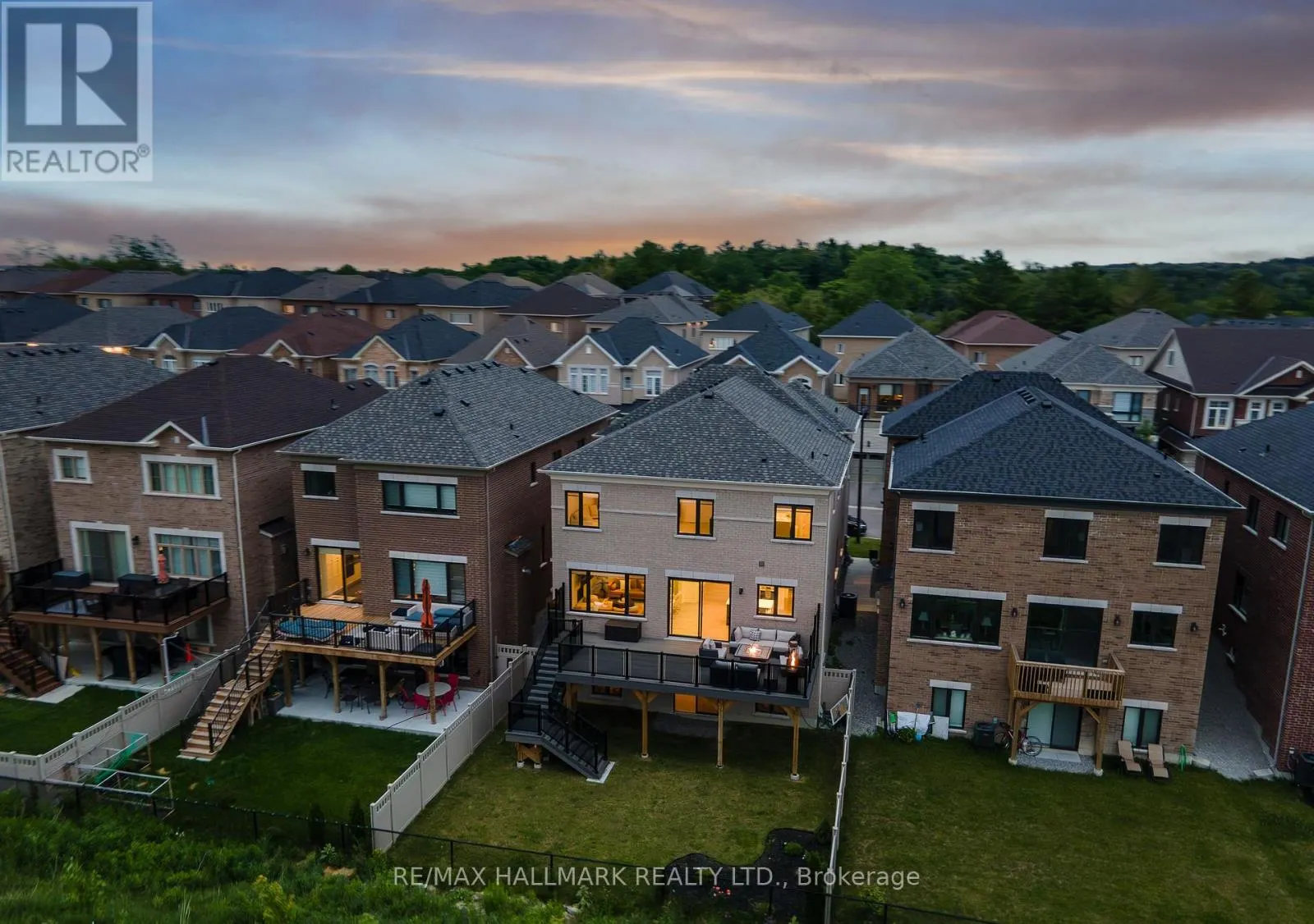 84 PINE HILL CRESCENT
