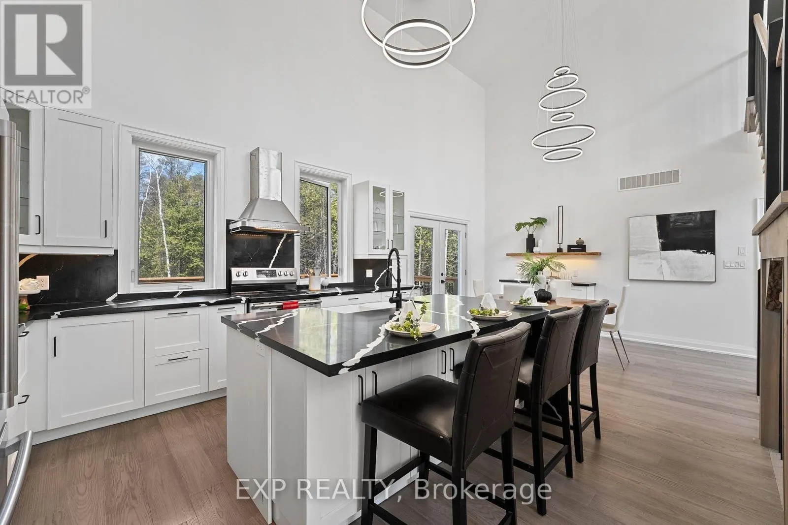 389 CONCESSION 2 ROAD