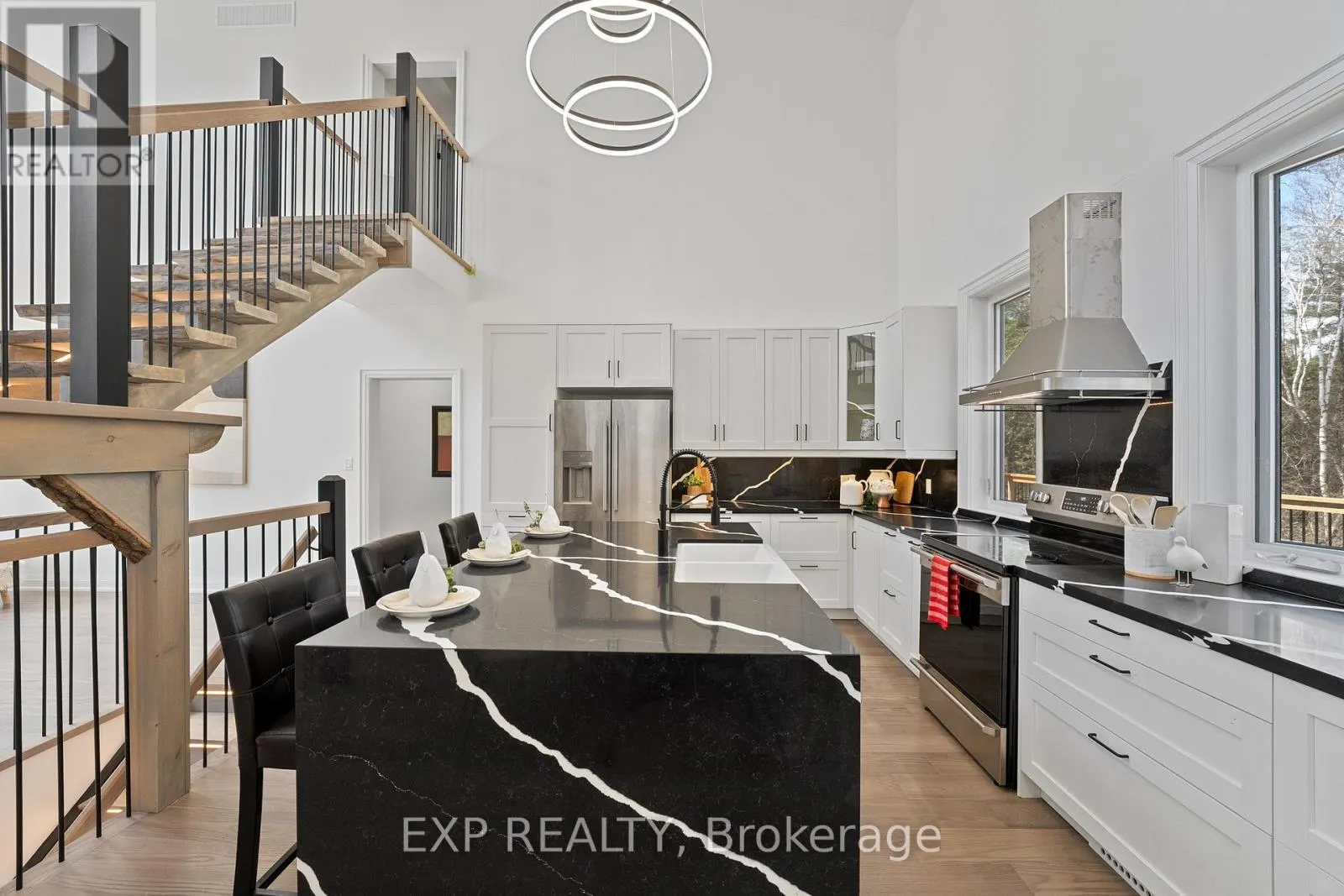 389 CONCESSION 2 ROAD