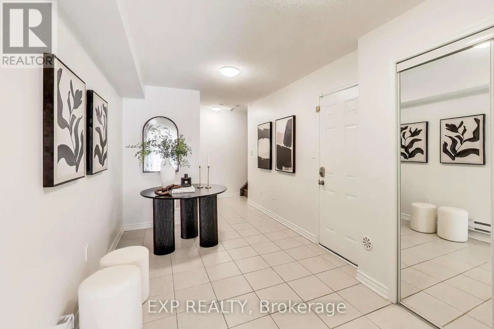 22 MINLOW WAY