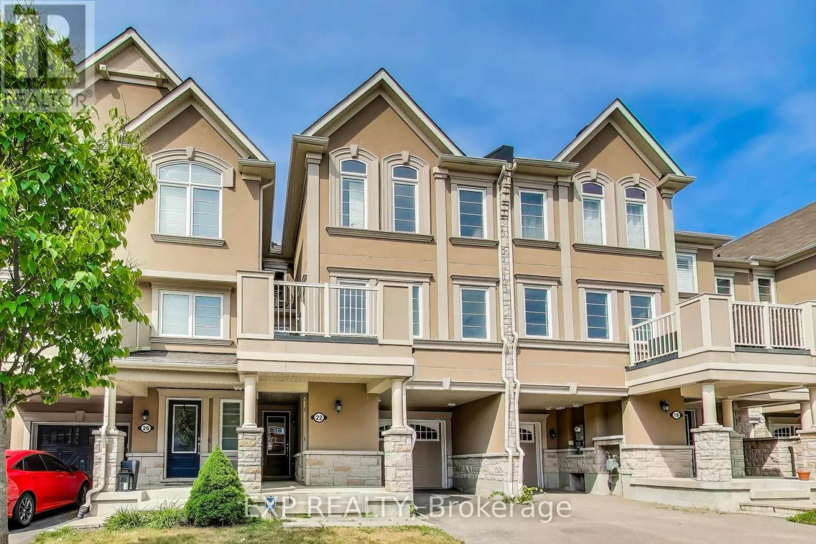 22 MINLOW WAY